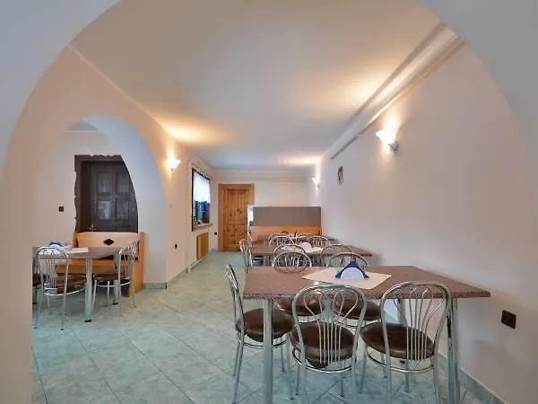 Maria Bed & Breakfast 3*